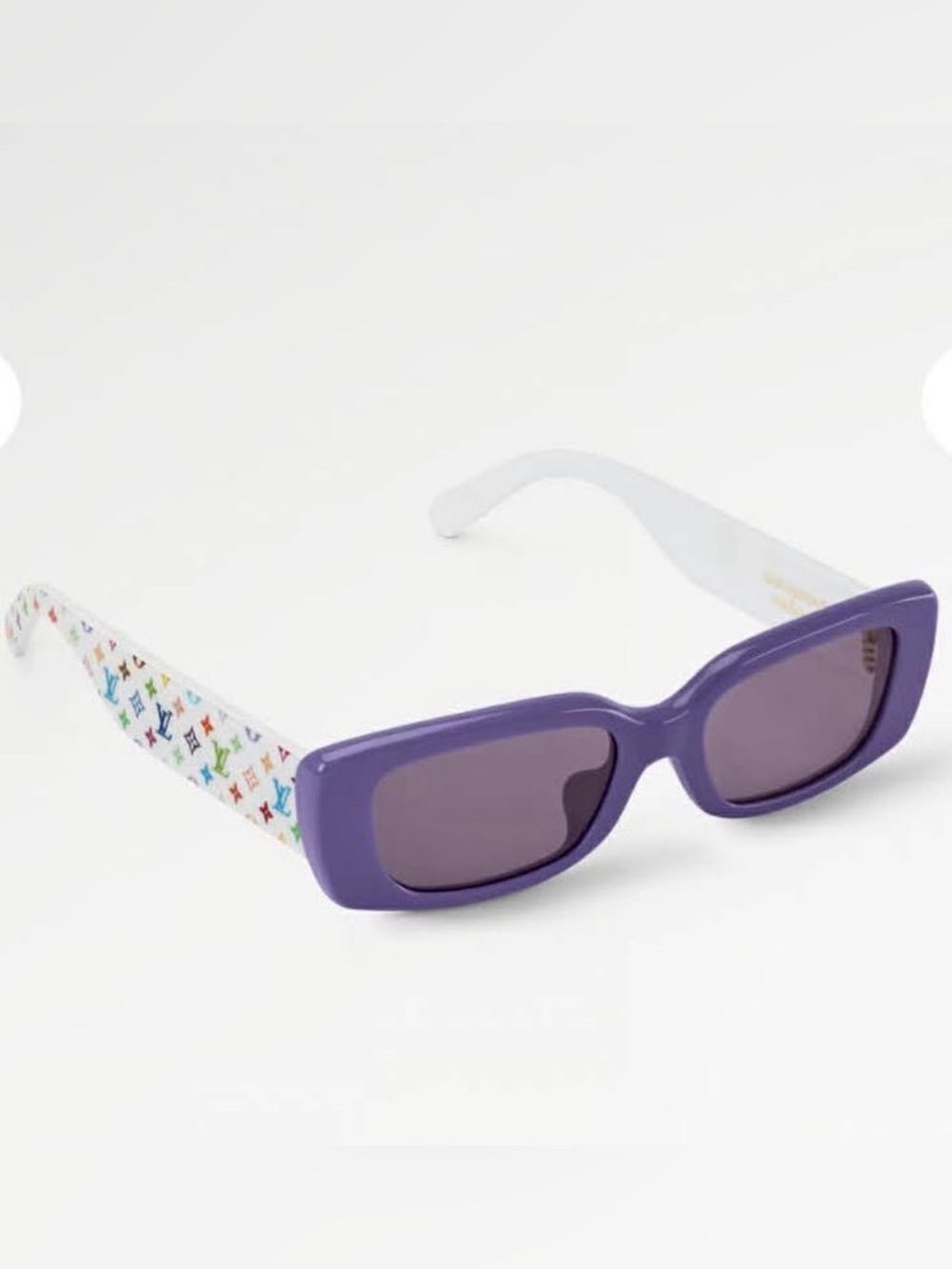 Louis Vuitton Lilac Rectangular Sunglasses with White Temples - Picture 10 of 15